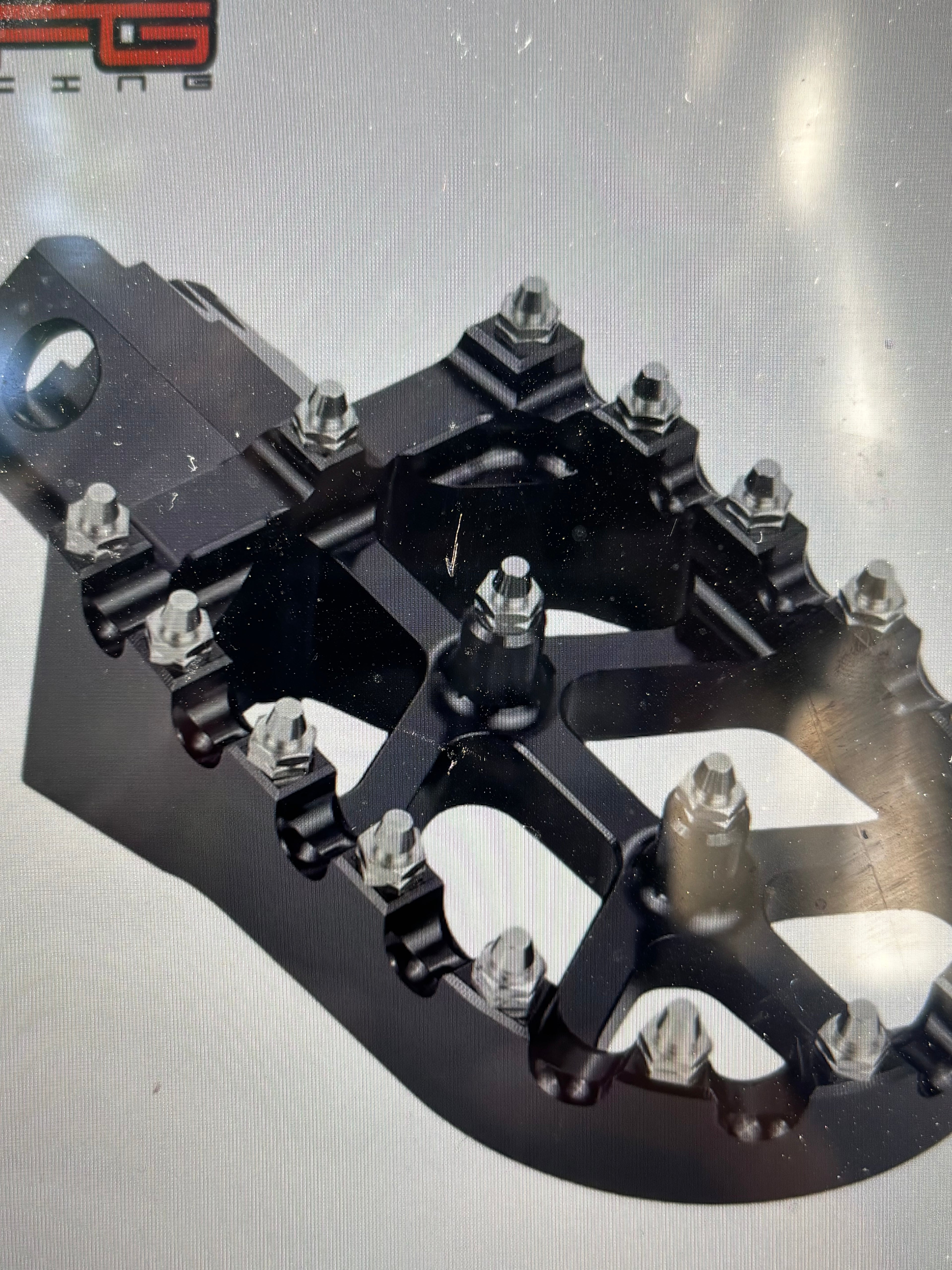 E moto pegs
